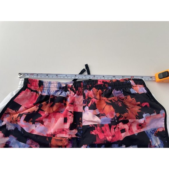 Nike Girls Running Dri-fit Large 4” Inseam Floral Black Pink NWT - Picture 7 of 7